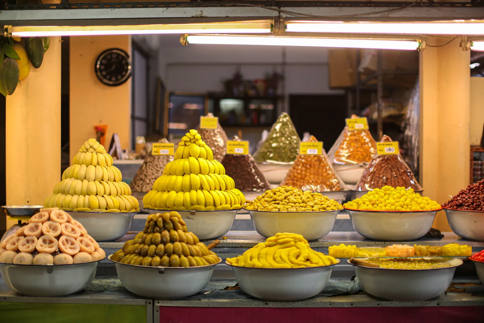 Malaysian kuih displayed on a stall